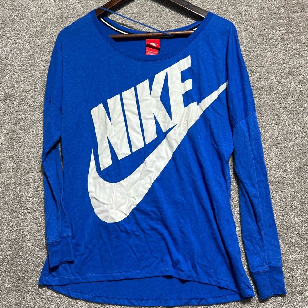 Nike Women’s Medium Long Sleeve Blue Big Logo Shirt Tee